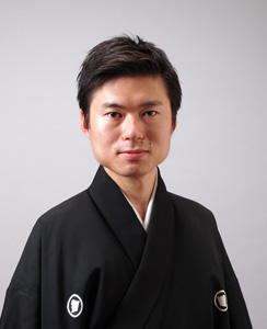 日吉章吾s.jpg